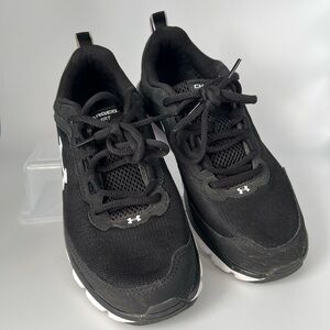 Under Armour Women’s Athletic Black Sneakers - Size 8